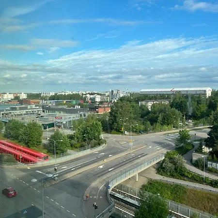 New Studio - Next To Vuosaari Metro And Mall, Self Check-in Appartement
