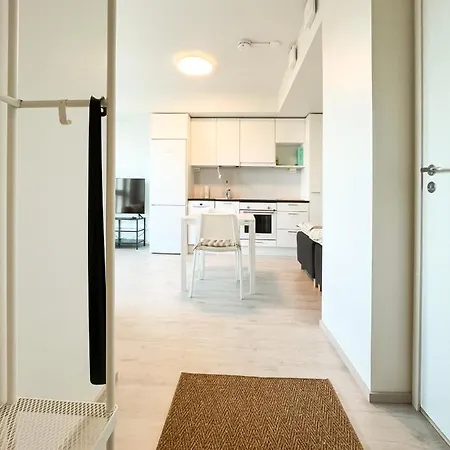 New Studio - Next To Vuosaari Metro And Mall, Self Check-in Διαμέρισμα